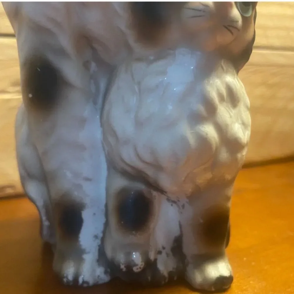 vintage ceramic mother cat with a kitten. 6in tall.